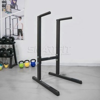 Station de musculation autoportante de qualité commerciale pour tractions, pompes et dips, pour biceps et triceps