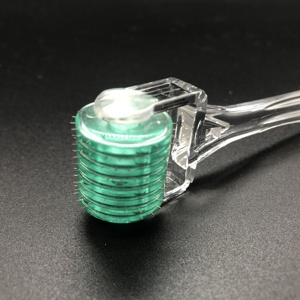 Derma <span class=keywords><strong>Roller</strong></span> con 192 Microaghi da 0,75mm per Uomo e Donna, per Ricrescita dei Capelli e Cura della Pelle del Viso - Product Image 1