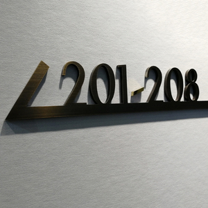 Corte láser oro curvo puerta <span class=keywords><strong>de</strong></span> la casa dirección cartas signo <span class=keywords><strong>de</strong></span> número <span class=keywords><strong>de</strong></span> la habitación <span class=keywords><strong>de</strong></span> Hotel <span class=keywords><strong>de</strong></span> la placa - Product Image 2