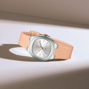 Montre pour femme NAVIFORCE officielle 7129, vente en gros, style <span class=keywords><strong>vintage</strong></span>, étanche 5ATM, minimaliste, bracelet en silicone, haute qualité - Product Image 5