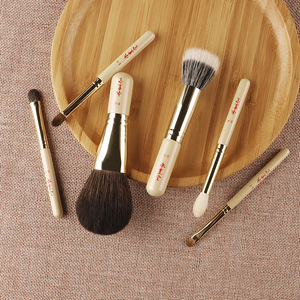 Cangzhou Makeup Brush Set 7Pcs Animal Hair Wooden Handle Natural Hair For Blush Highlighter Eyeshadow <b>Blending</b> Detail - Product Image 2