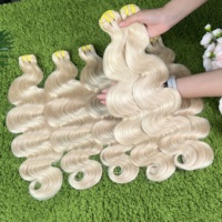 Lot de Cheveux Humains Vierges en Gros, Cheveux Brésiliens Vierges Bruts avec Cuticules Alignées # 30 Bundles de Cheveux Humains Blonds Ondulés (Body Wave)