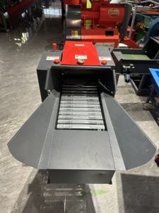 Chinesische Fabrik 3,8/8T Kuh- und Maisstroh-Schredder Silage-Häcksler Futtermittel-Mini-Häckselmaschine mit Hoher Kapazität - Product Image 6