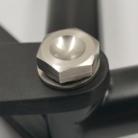 Pièces de course TRIPLE X, échelle de 13 — 5/8, trois trous, en stock