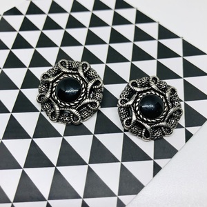 New Vintage 25Mm Tinh Tế Kim Loại Rỗng Dầu Dot Nút Thời Trang Trang Trí Nút Với Logo Cho Áo Rãnh Phù Hợp Với Hàng May Mặc - Product Image 6