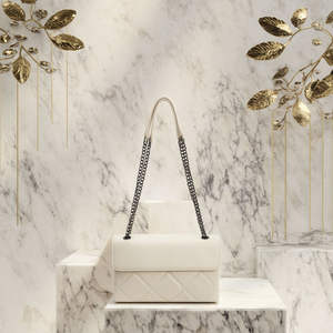 Bolso de Hombro Clásico para Mujer, de PU, con Cadena Inclinada, Color Sólido - Product Image 2