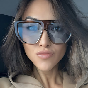 Gafas de Sol Cuadradas de Gran Tamaño con Logotipo Personalizado, Estilo Vintage 2026, para Hombre y Mujer, Protección UV400 - Product Image 2