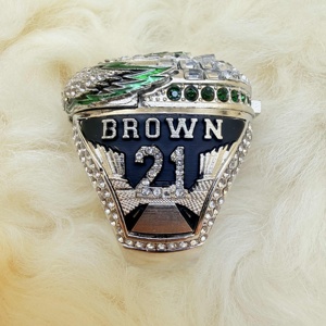 Bague des champions de football de Philadelphie 2025 avec ailes déployables - Product Image 3