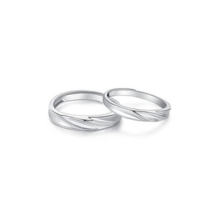 Anillos de Compromiso Geométricos de Plata de Ley S925 con Baño Electrolítico, Diseño Exclusivo, Moderno y Sencillo, Un Par - Product Image 5