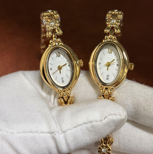 BARRY POLO Orologio da <span class=keywords><strong>Donna</strong></span> di Lusso al Quarzo Novità 2025 con Cinturino a Cuore Cavo in Lega Placcato Oro e Bracciale da <span class=keywords><strong>Donna</strong></span> Nobile <span class=keywords><strong>Regalo</strong></span> per la Persona Amata - Product Image 6