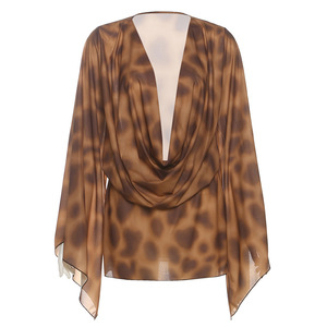 Minivestido con estampado de leopardo y manga de murciélago con escote en V profundo para mujer, vestido sexy para vacaciones, vestidos de moda - Product Image 6