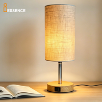 USB Şarj Girişli Ahşap Tabanlı Kumaş Abajurlu Modern LED Masa Lambası, Çalışma, Okuma, Otel, Başucu, Yatak Odası İçin Ofis Masa Lambası
