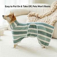 Peignoir de séchage pour animaux de compagnie super absorbant en microfibre, serviette de bain rayée pour chien, idéal après la baignade - Vente chaude
