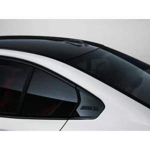 Panel de Ventana Trasera de Alta Calidad en ABS Negro Brillante Estilo <span class=keywords><strong>M5</strong></span> para <span class=keywords><strong>BMW</strong></span> Serie 5 G60 2024 - Product Image 6