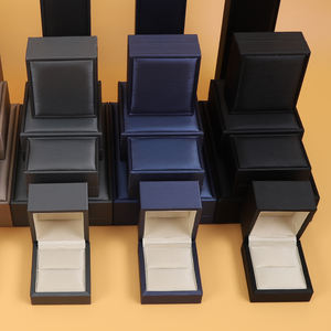 Boîte à bijoux en cuir PU <span class=keywords><strong>de</strong></span> luxe avec logo personnalisé, prix d'usine, pour bracelet, collier, pendentif, boucles d'oreilles, boîte à bijoux en velours - Product Image 5