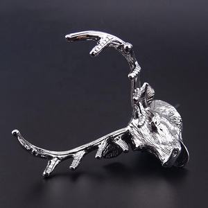 Décanteur tête <span class=keywords><strong>de</strong></span> <span class=keywords><strong>cerf</strong></span> en acier inoxydable pour aérateur <span class=keywords><strong>de</strong></span> vin bec verseur bouchon <span class=keywords><strong>de</strong></span> bouteille cadeau <span class=keywords><strong>whisky</strong></span> pour père - Product Image 5