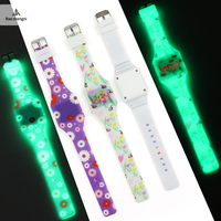 Groothandel Siliconen Glow In The Dark Lichtgevende Aanpassen Led Digitale Horloge Kleurrijke Polshorloge