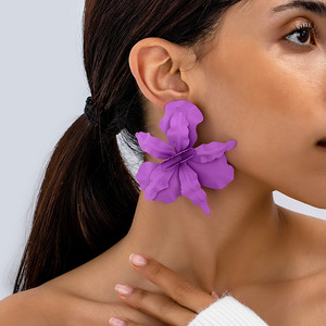 Anting-anting pernyataan multiwarna anting-anting kancing bunga hiperbole anting-anting fesyen paduan - Product Image 4