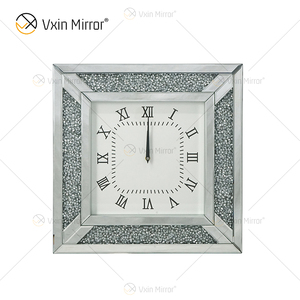 Orologio <span class=keywords><strong>da</strong></span> <span class=keywords><strong>parete</strong></span> di <span class=keywords><strong>grandi</strong></span> dimensioni di moda moderna decorazione per la casa di lusso orologio <span class=keywords><strong>da</strong></span> <span class=keywords><strong>parete</strong></span> in cristallo a specchio quadrato con diamanti rotti in vetro dorato - Product Image 5