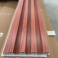 Panel de Pared Ranurado WPC con Aspecto de Madera de 168x23 mm, Panel de PVC Encastrable, Impermeable y Resistente al Fuego para Decoración Interior de Sala de Estar y Dormitorio