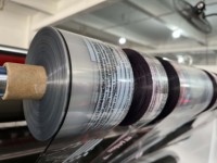 Hochpräzise Vertikale Schneidemaschine für Verpackungsmaterial Coil-Schlitzproduktionslinie