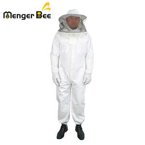 Factory Supplies New Professional Beekeeping <b>Suits</b> 100% Cotton with Custom Logo and Round Veil - Product Image 1