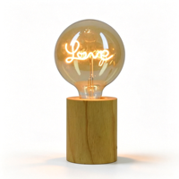 Lampe de table décorative contemporaine simple en gros avec base en bois E26 pour cadeau et ornement de fête