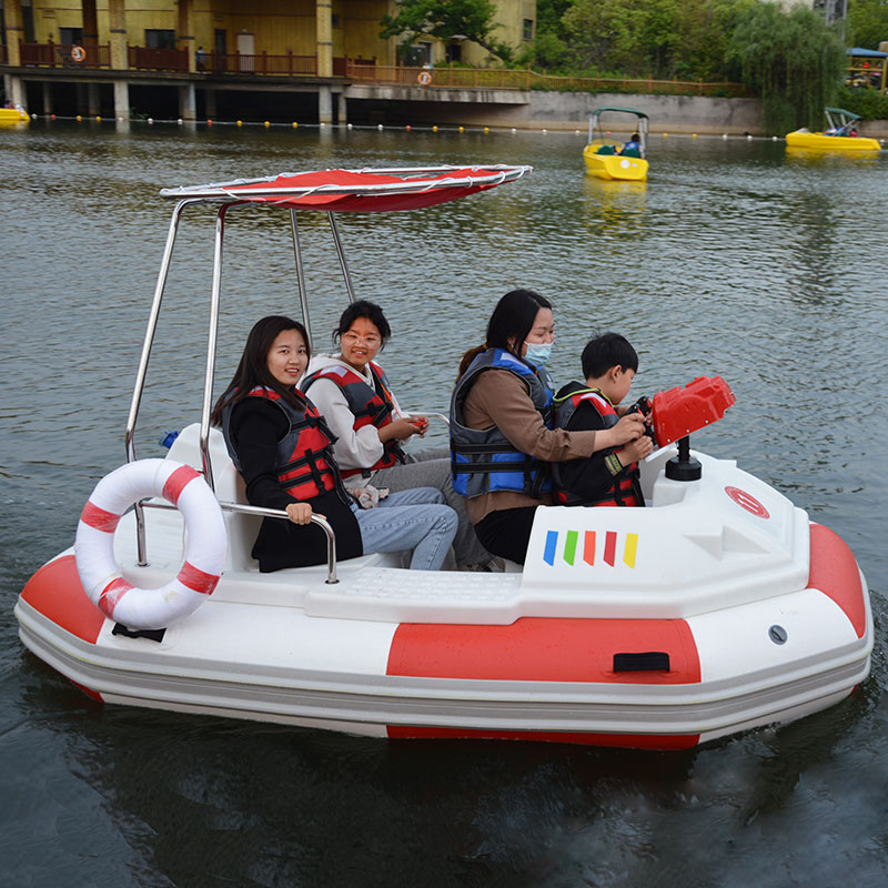 Inflatable tube bumper boat with PVC tarpaulin tyre electric boat water play equipment