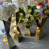 Vase en métal LEDA, décoration de table de mariage, centre de table, décoration de vase en métal pour la maison, décoration d'hôtel