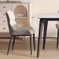 Ensemble de table à manger moderne de luxe italien Dareko, en métal et pierre frittée, imperméable, durable, finition légère, chaise pratique pour la maison