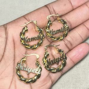 Pendientes de Acero Inoxidable con Baño de Oro PVD de 18K en Forma de C, Estilo Hip Hop, de Alto Brillo y Resistentes al Deslustre, para Hombre y Mujer - Product Image 2