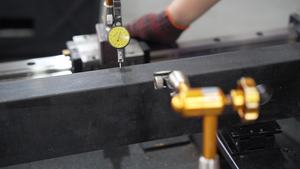 CNC 5 assi verticale Siemens BT40 fresatrice automatica per metalli VMC 850 per impieghi gravosi di alta qualità macchina utensile WF-855 cinese - Product Image 6