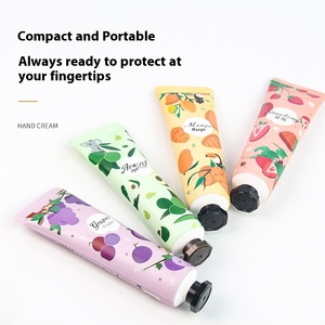 Crema Mani Idratante alle Erbe in Tubetto Piccolo, Anti-Secchezza, Fragranza Fruttata, Per Tutti i Tipi di Pelle, Autunno Inverno, Opzione Regalo All'Ingrosso - Product Image 2