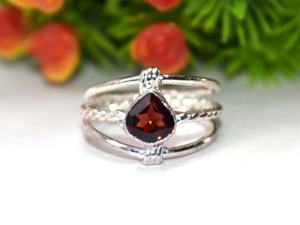 925 Sterling Silver Heart Shape Natural <b>Garnet</b> Gemstone Handmade <b>Ring</b> - Product Image 5