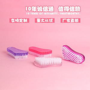 Brosse de nettoyage des pieds en plastique avec poils doux pour le soin des pieds, le massage et l'exfoliation - Product Image 5