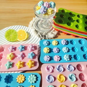 Stampo in Silicone 15 parti a forma di fiore Sakura ecologico e riutilizzabile per ricette di resina di ghiaccio per budino di gelatina di cioccolato - Product Image 3