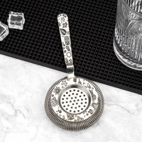 Ensemble de shaker à cocktails Deluxe Tiki gravé, 10 pièces, en acier inoxydable 304, outils de bar avec 3 doseurs, passoire à mailles fines, cuillère à mélanger