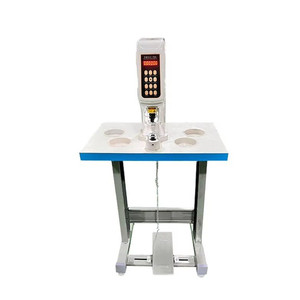 Machine à riveter les boutons-pression servo commerciale, machine semi-automatique de fixation d'œillets pour chaussures en toile et tissus - Product Image 1