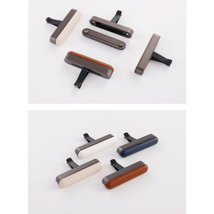 OEM Gift in pelle lunga striscia auto aromaterapia nero Pu presa d'aria <span class=keywords><strong>uomo</strong></span> Business Multi-colore porta <span class=keywords><strong>profumo</strong></span> donna - Product Image 2