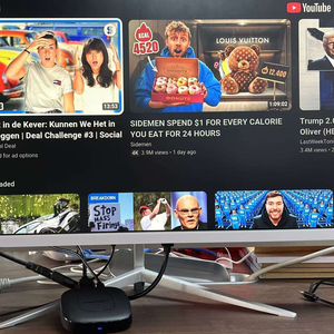 Meilleur vendeur : Boîtier Smart TV 4K Android 14 pas cher avec commande vocale 5.0, livraison gratuite au Royaume-Uni/États-Unis/UE, vendeur Spotify Premium - Product Image 4