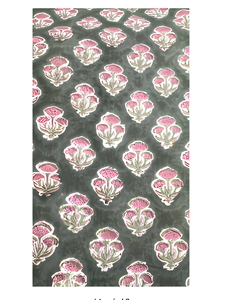 Tela de algodón estampada a mano con motivos florales en verde oliva oscuro y flores rosas, textil suave y transpirable para confección de kurtis. - Product Image 2