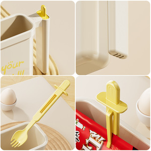 Bol à nouilles instantanées rectangulaire avec <span class=keywords><strong>poignée</strong></span> intégrée et pince-cuillère dissimulée – Conception verticale pour préparation directe ou utilisation sans sac - Product Image 3