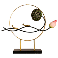 Statue en résine de fleur de lotus avancée personnalisée utilisée pour couloir salon ou bureau hôtel réception décor à la maison artisanat en métal
