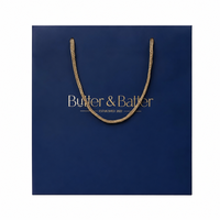 Sac en papier écologique personnalisé avec logo estampé à chaud et gaufré, sac de luxe pour le shopping, emballage cadeau boutique avec anse torsadée et rabat de transport