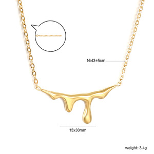 Collar con colgante de diamante en forma de corazón, oro de 18 quilates y acero inoxidable para mujer, uso diario. - Product Image 5