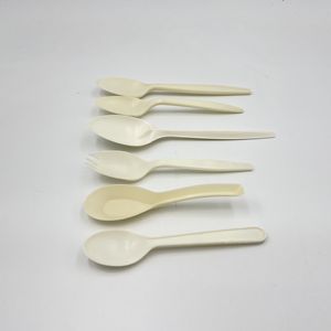 Cuillère PSM durable de 4 pouces, écologique, biodégradable, résistante aux hautes températures, design léger, personnalisable pour les services de restauration - Product Image 4