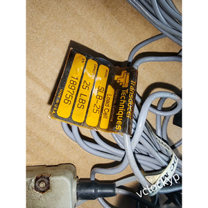 Capteur de pesage à bouton TRANSDUCER TECHNIQUES SLB-25 / SLB25, 6VDC, capacité 25LB, d'occasion - Product Image 4