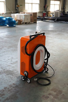 Machine de nettoyage au laser pulsé refroidie par air portable de 1000 W pour la rouille des métaux, la peinture, l'huile, le revêtement et le nettoyage des surfaces