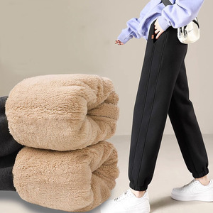 Automne et hiver femmes épais <span class=keywords><strong>velours</strong></span> pantalons de sport jambe ample serré décontracté pantalons sanitaires - Product Image 1