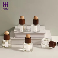 Nouveau diffuseur d'arômes liquide pour voiture de style chinois, parfum floral, capacité de 50 ml, parfum longue durée, pour la maison et la voiture